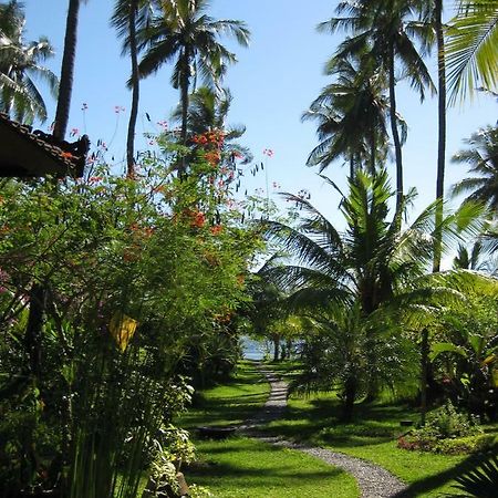 Bali Sandat Tejakula Exterior photo