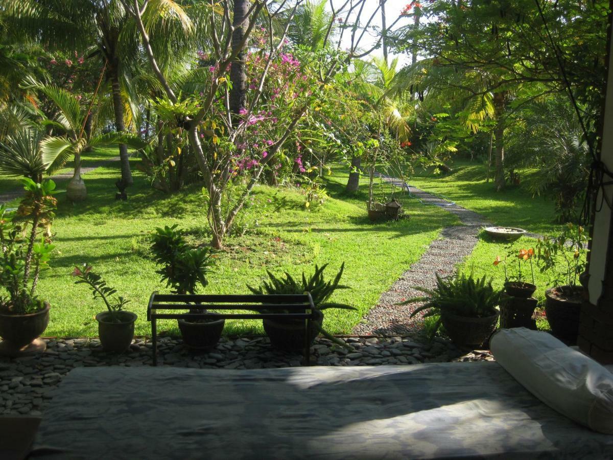 Bali Sandat Tejakula Exterior photo